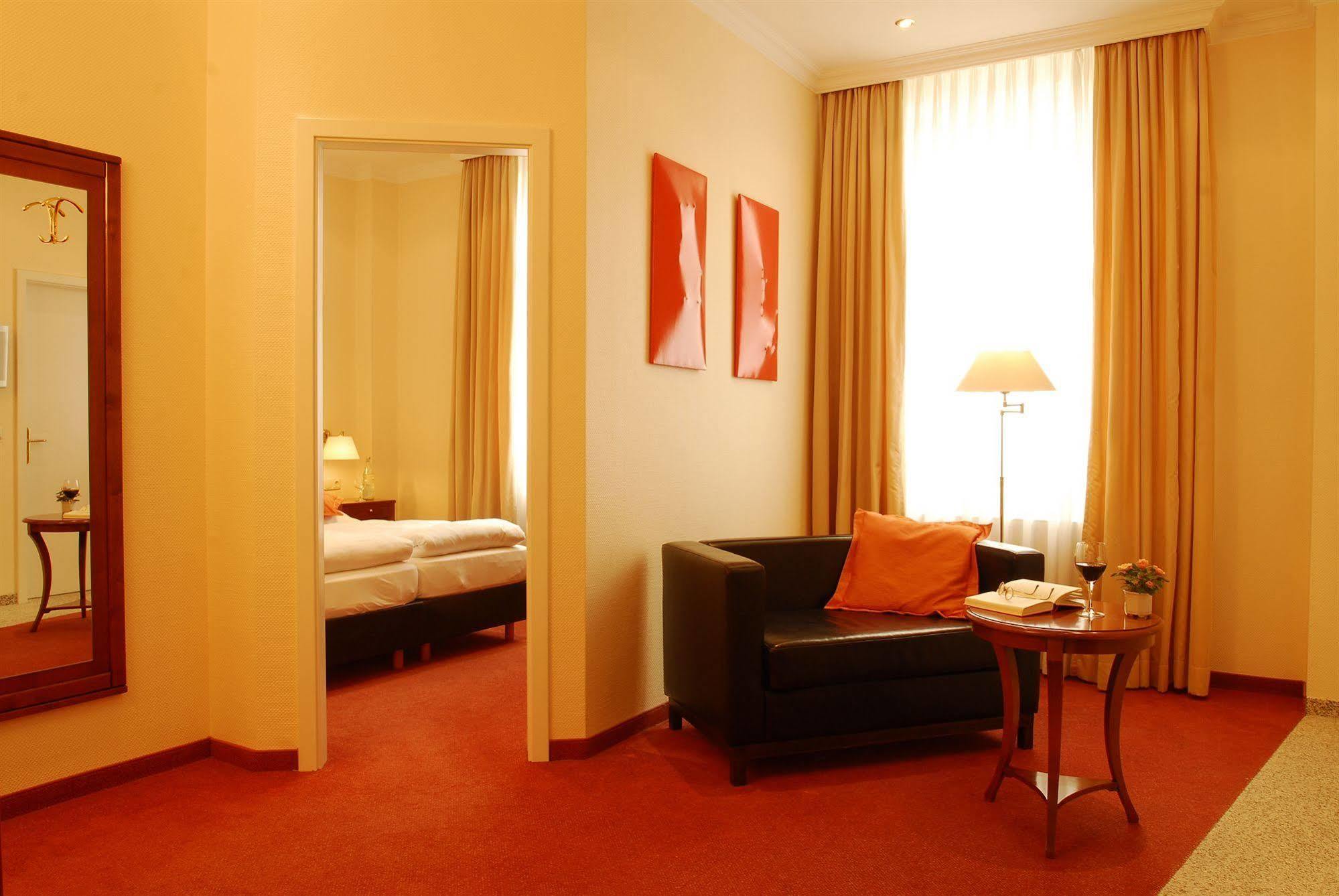 Savoy Hotel