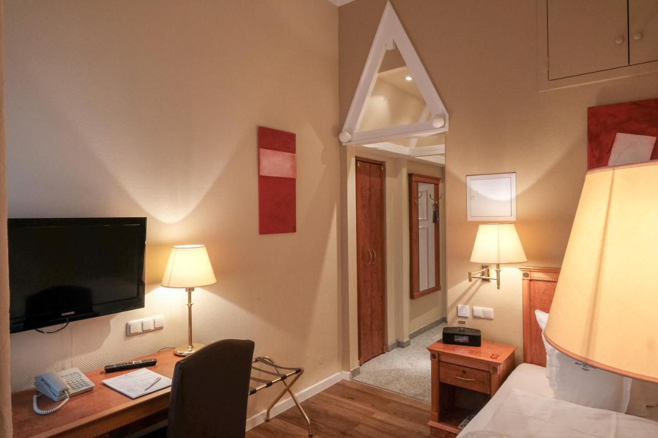 Hotel Savoy 4*